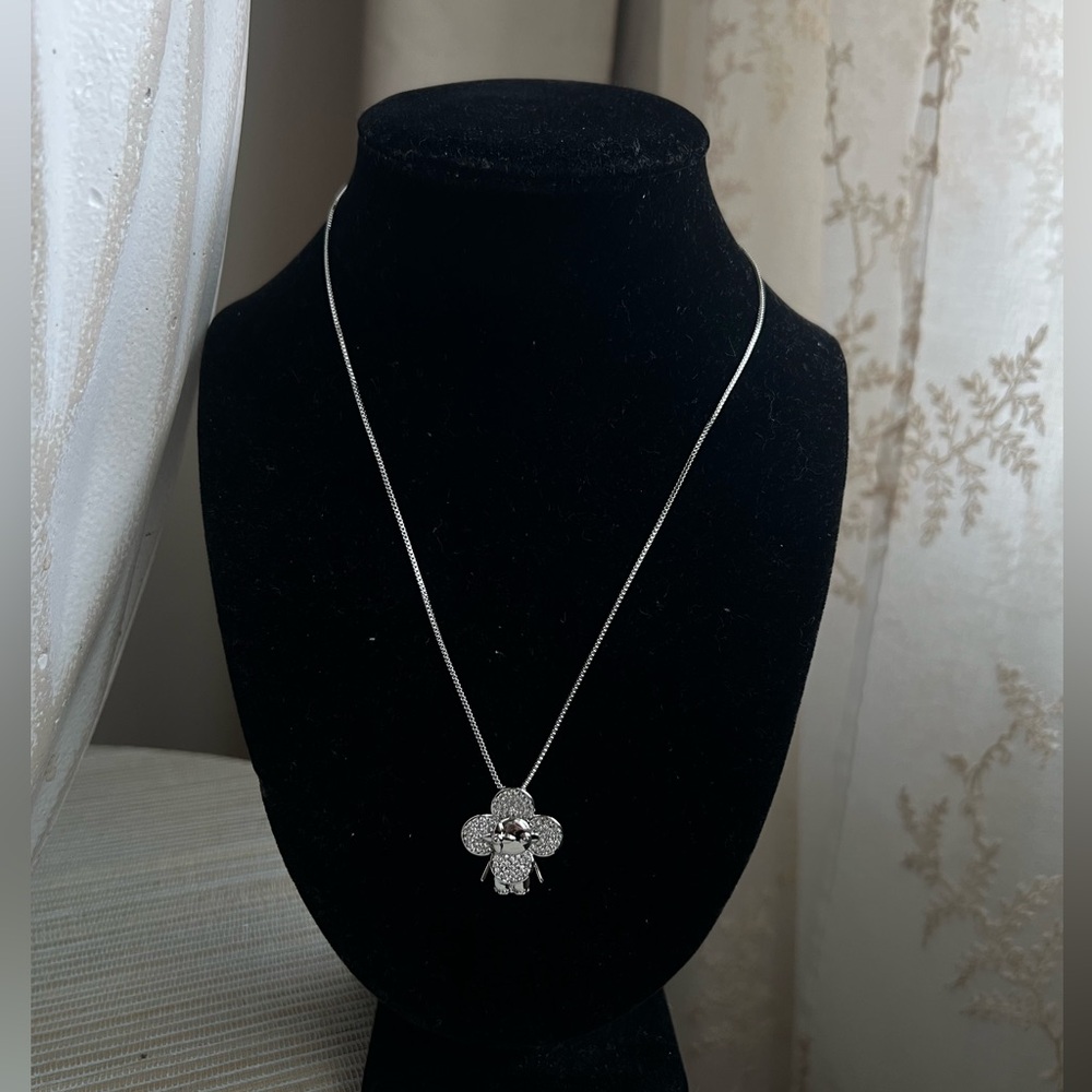 🩷- all Silver pavé floral face Pendant Necklace
